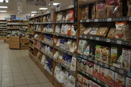 458-biocoop-auriol-bioestella-magasin-bio-farine-legumineuse-commerce-equitable.webp